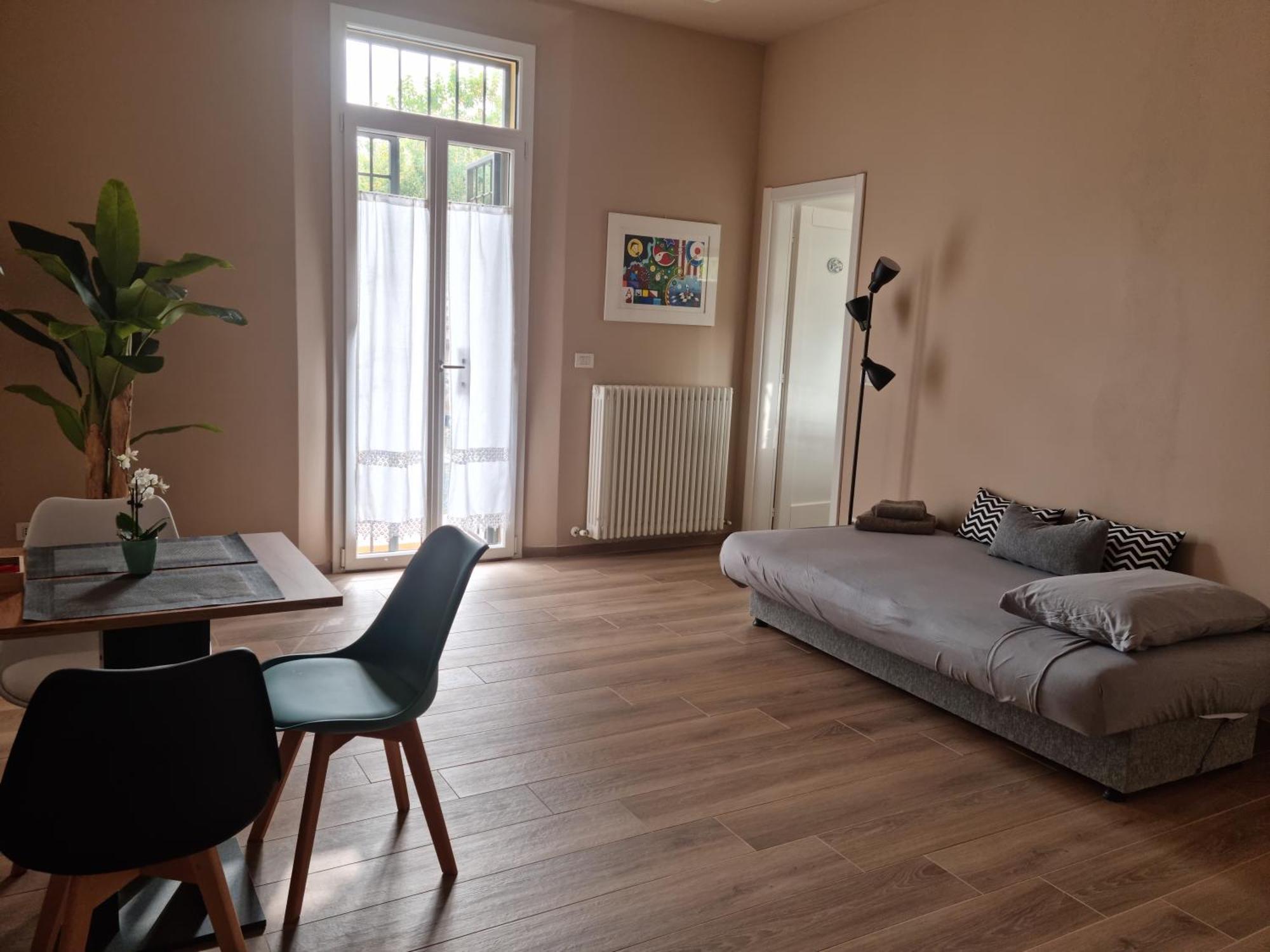Alemanni54 - Apartment Болонья Екстер'єр фото