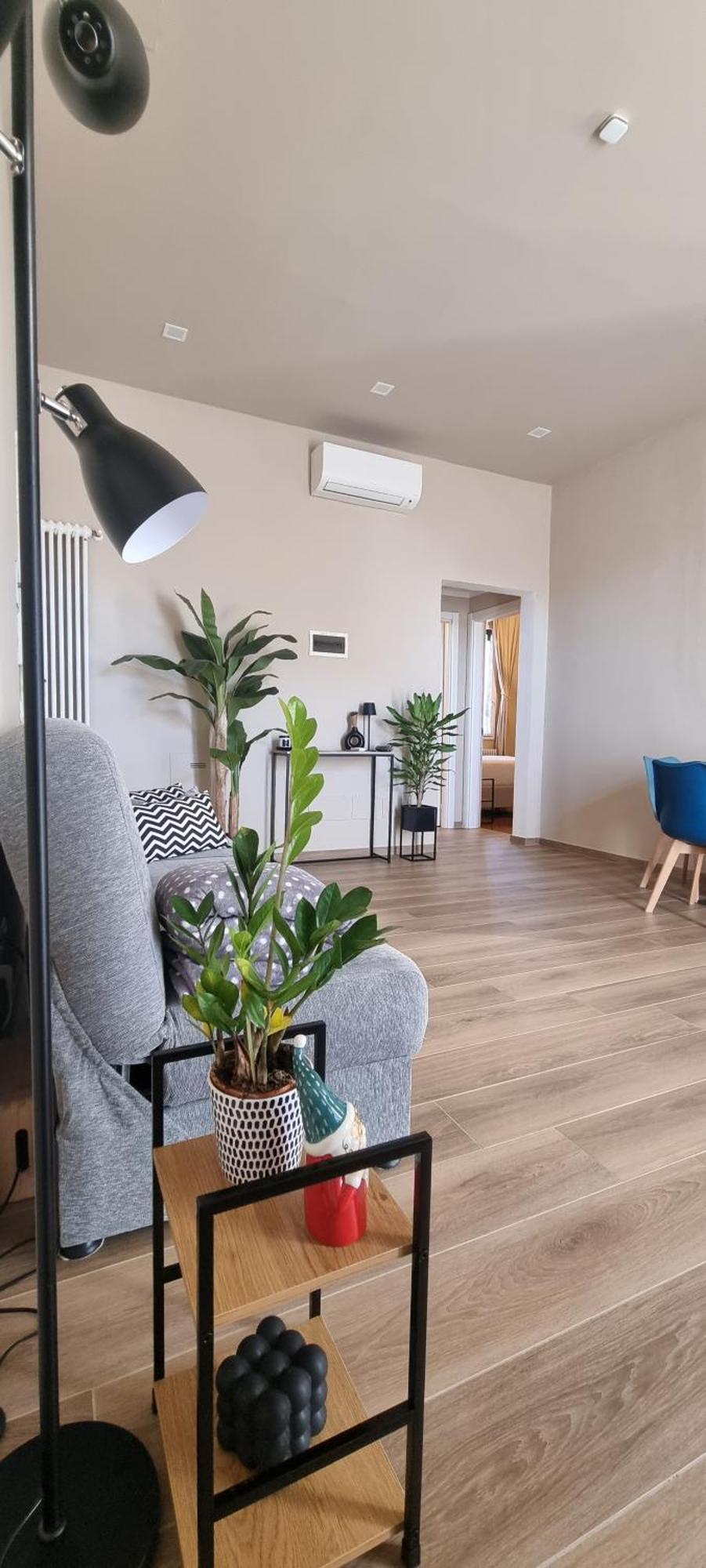Alemanni54 - Apartment Болонья Екстер'єр фото
